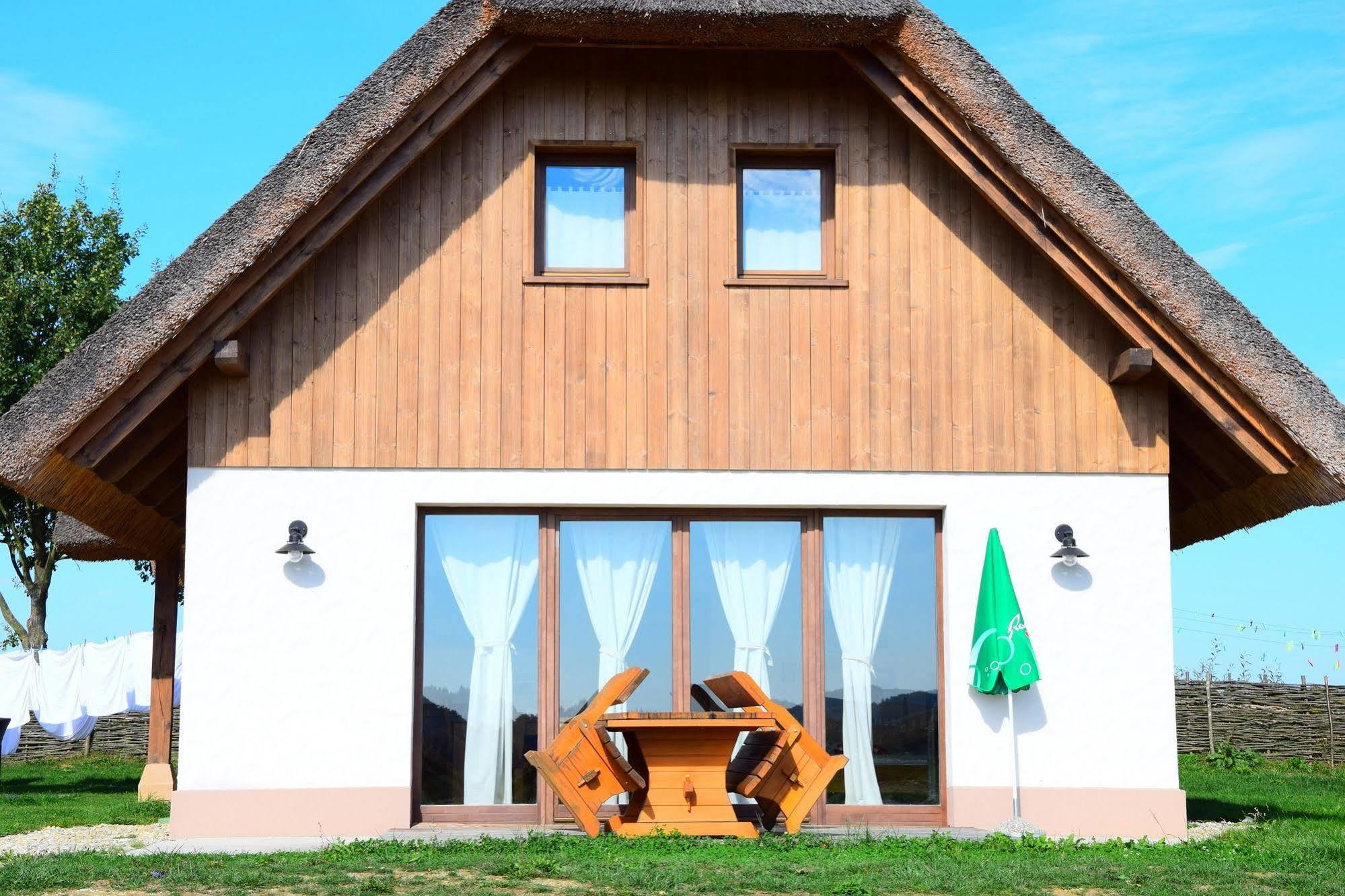 Panonska Vas Villas Moravske Toplice Luaran gambar